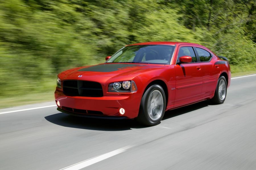  Dodge Charger Daytona R/T 2006 года  (фото 1 из 38)